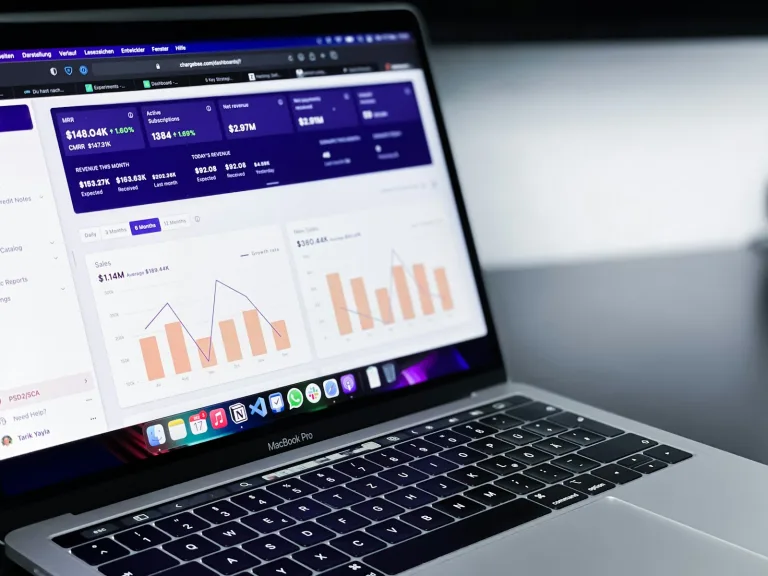 AI models compared across benchmarks on an analytics screen