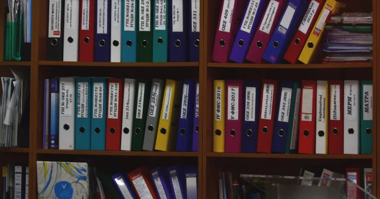 Context engineering shown as an organised archive of curated information