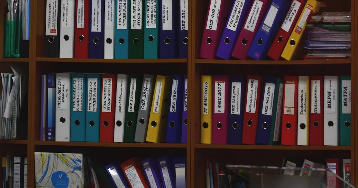 Context engineering shown as an organised archive of curated information