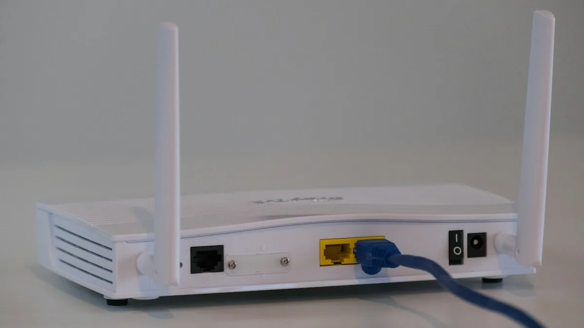 10GbE SFP+ DAC cabling between local AI machines